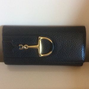GUCCI continental wallet